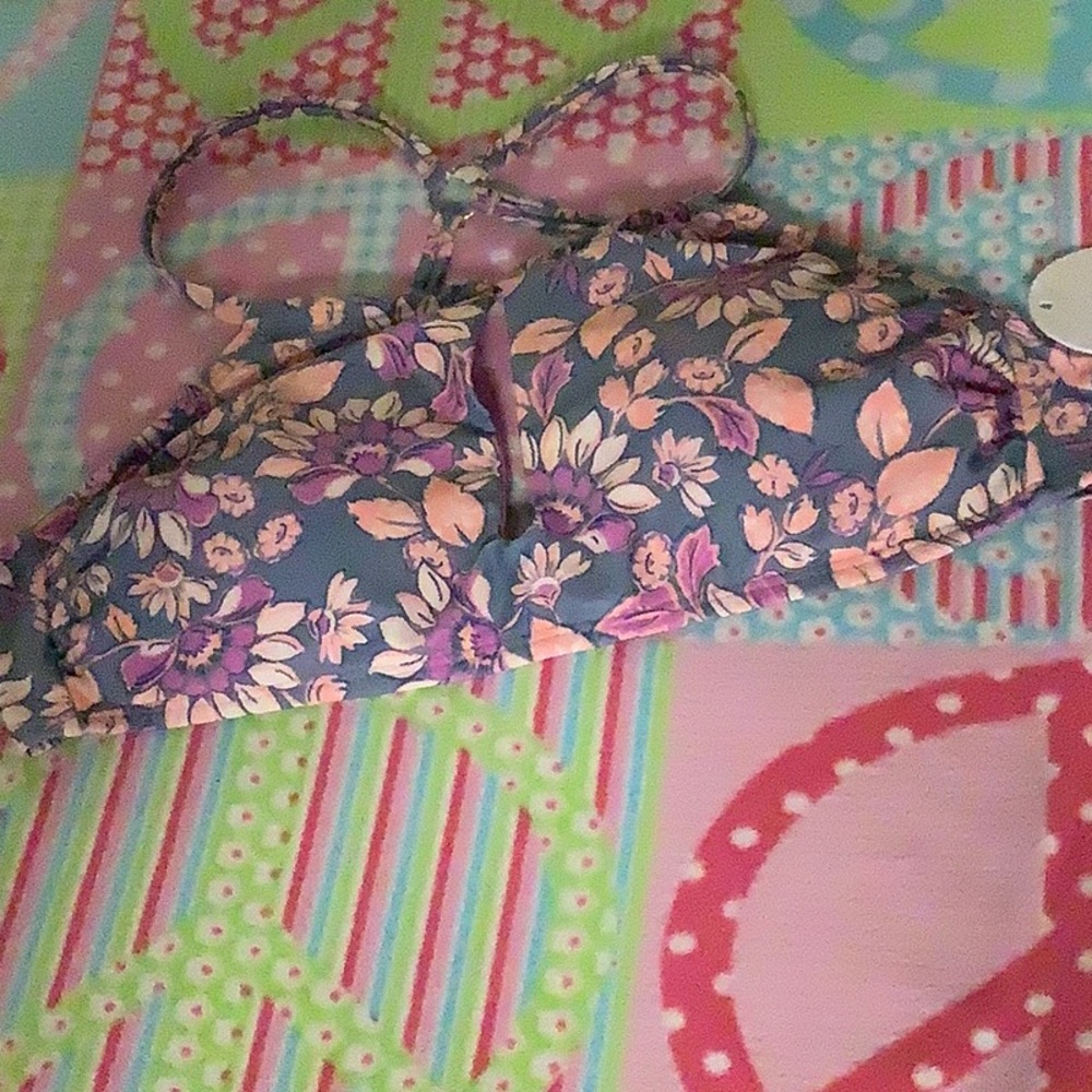 Hot Water ikini top gray pink orange NWT halter style size Med NWT 🌸🌸
